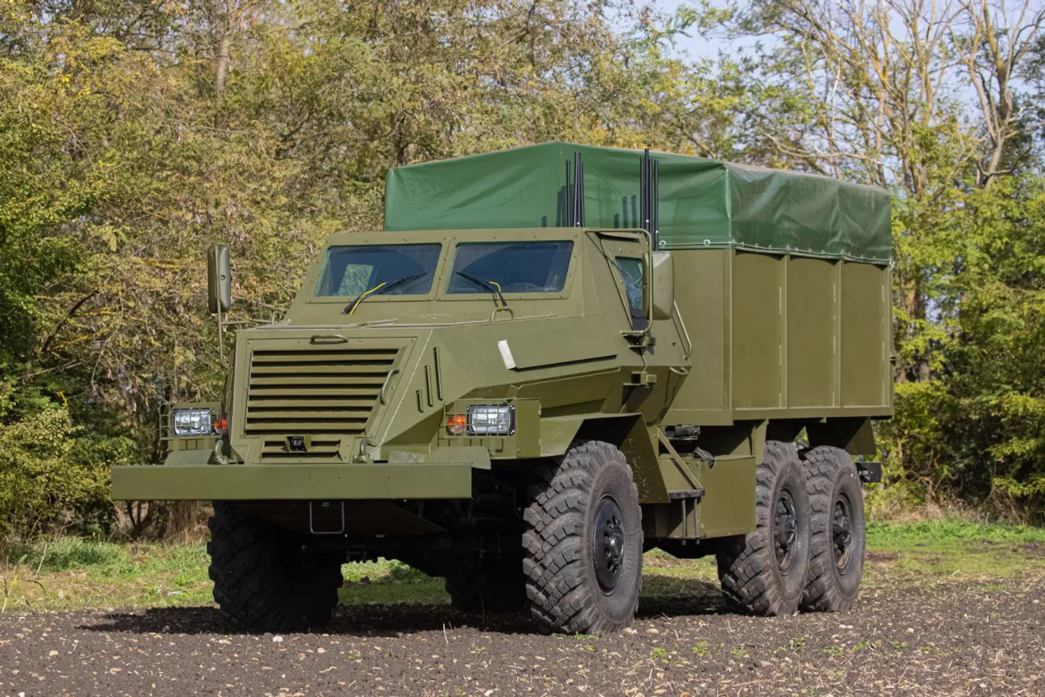 Производство бронированных автомобилей — Продажа бизнеса — обложка