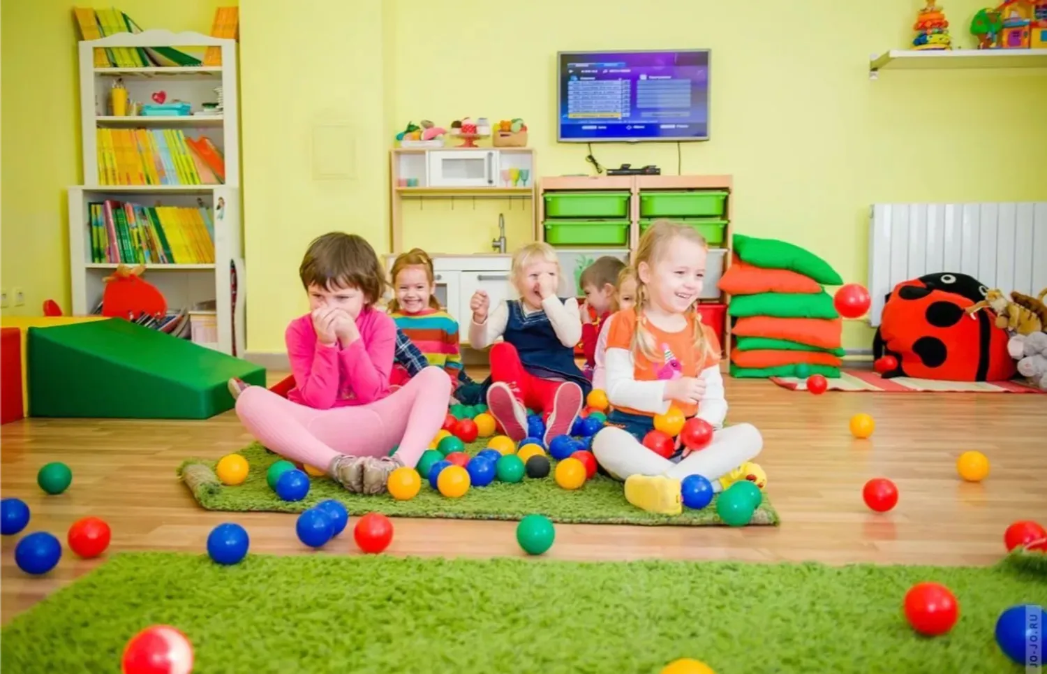 Детский развивающий центр — Поиск инвесторов — обложка