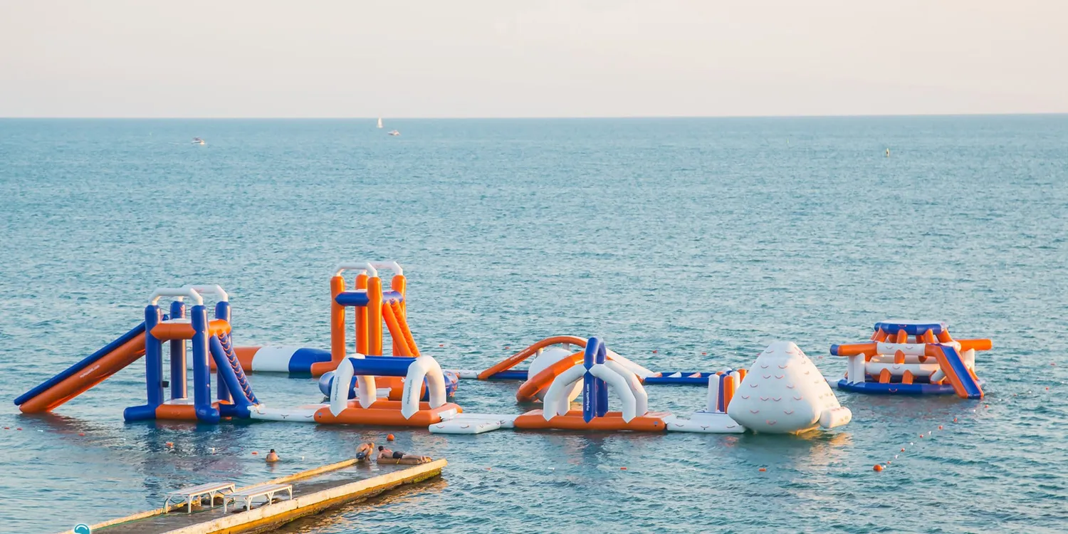 Аквапарк на воде — Продажа бизнеса — обложка