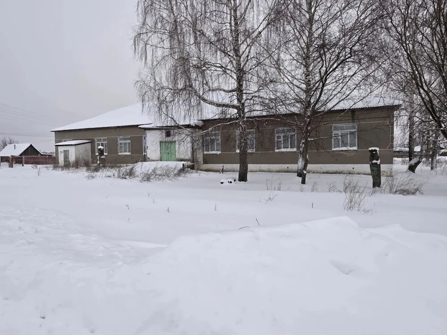 Продаётся действующее сельхозпредприятие с дисконтом 30% — Продажа бизнеса — обложка