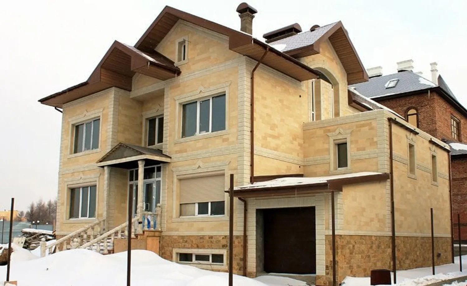 Экстерьеры с натуральным камнем с утеплителем — Поиск инвесторов — обложка