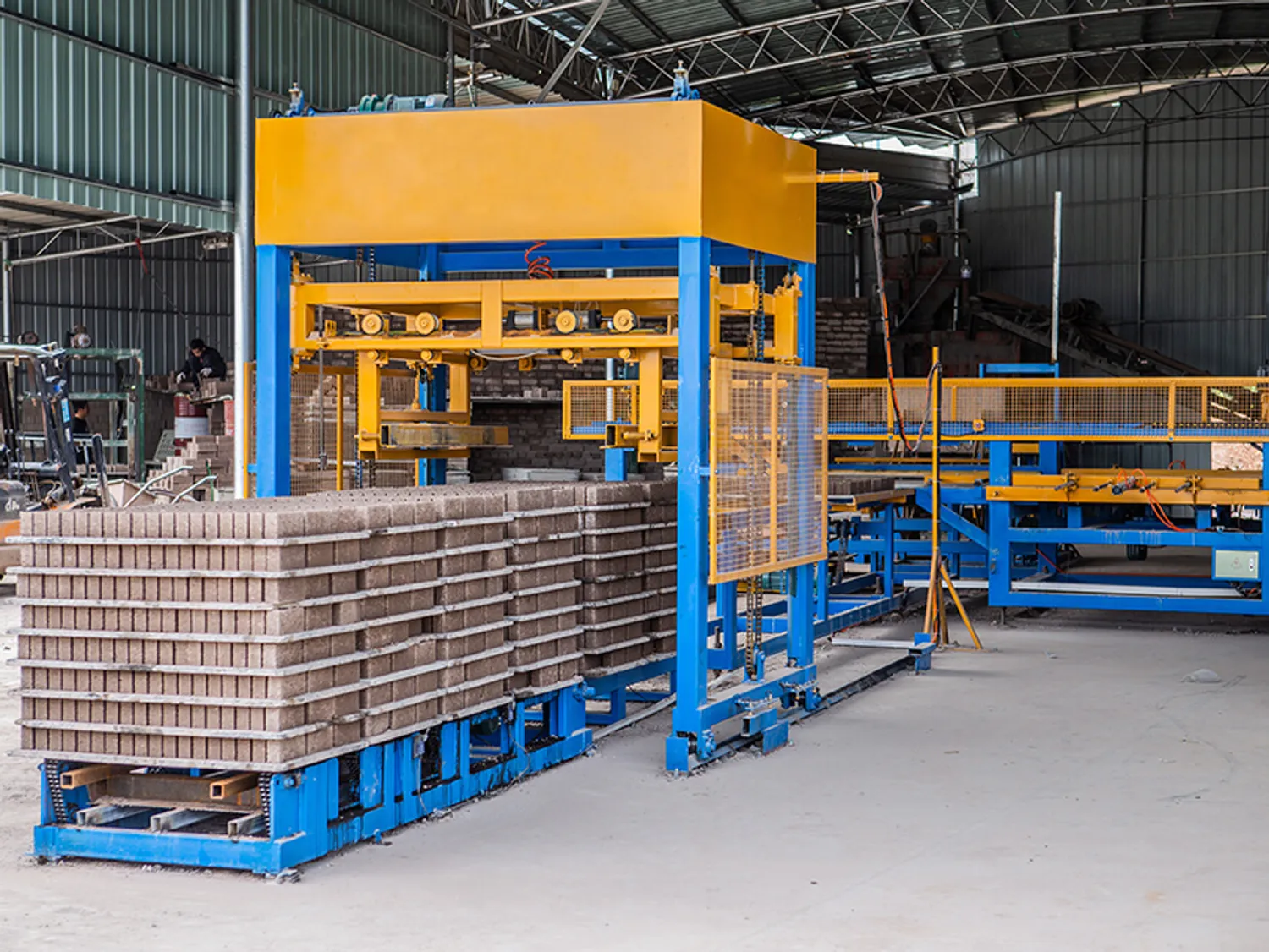 Инвестор: Ищу инвестора для расширения производства тротуарной плитки из Казань | Финансирование бизнеса