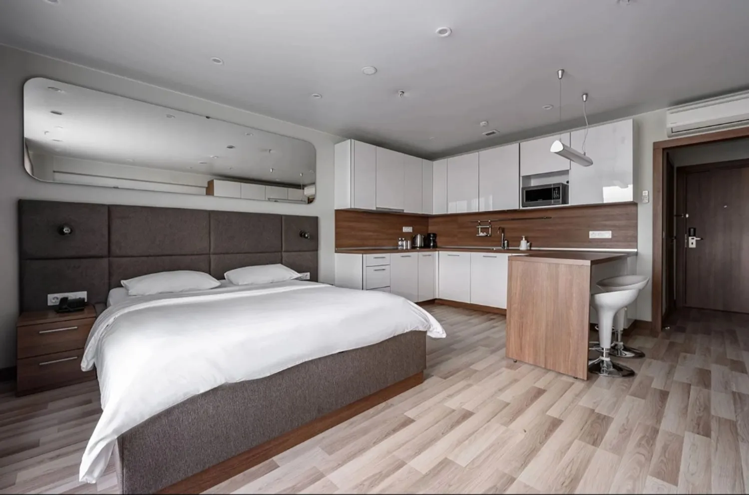 Партнёр для открытия сети апарт-отелей в Москве — Поиск бизнес партнёров — обложка