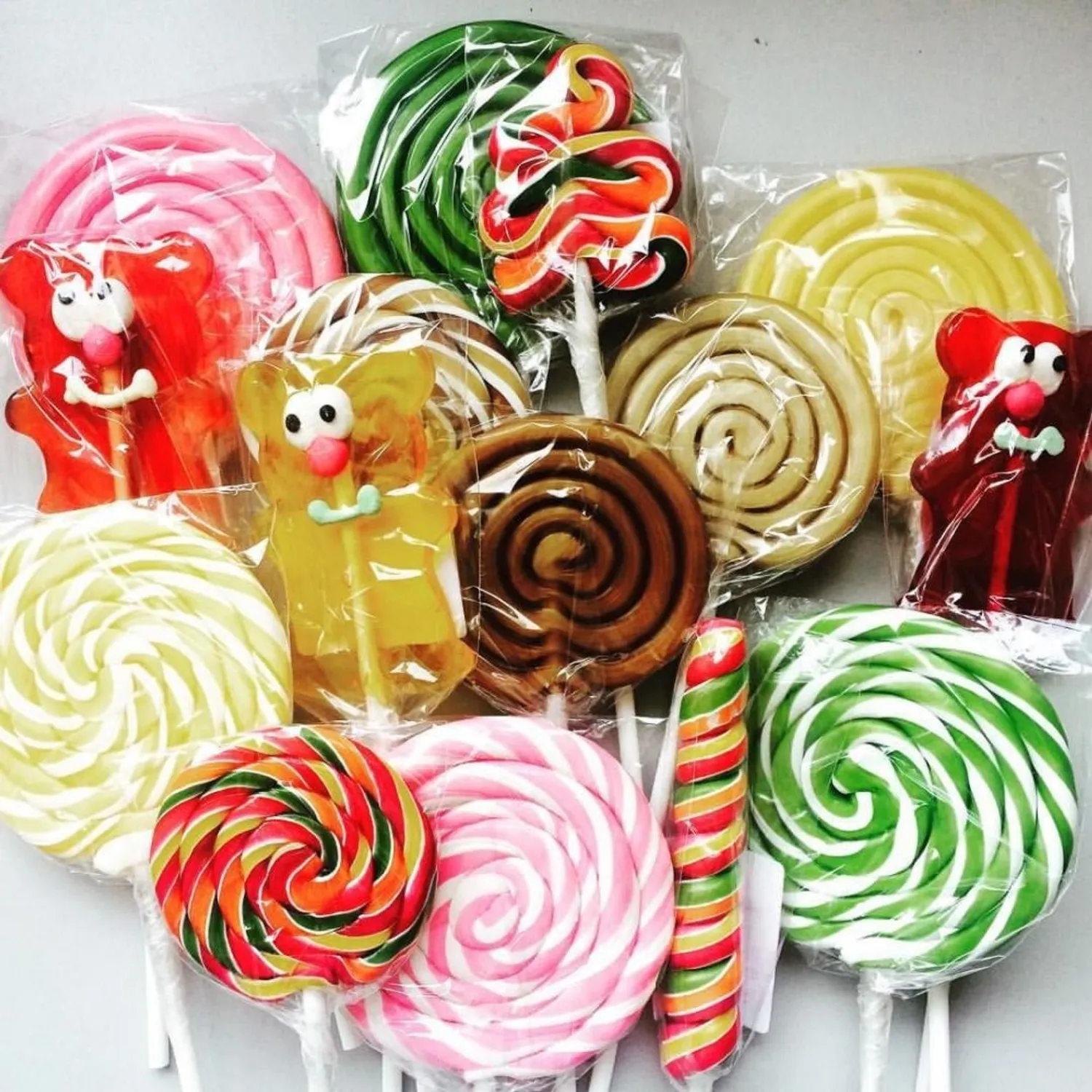 «Домашние-леденцы» — Франшизы — обложка