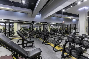 Продаётся действующий фитнес-клуб — похожее объявление — карточка 5