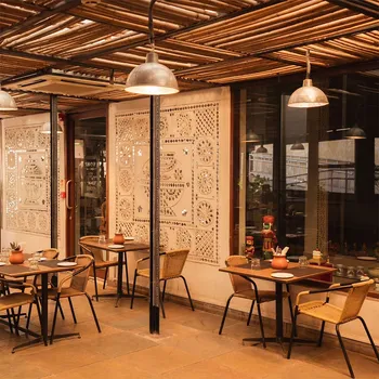 Продаётся атмосферная кофейня в сердце Петербурга — похожее объявление — карточка 1