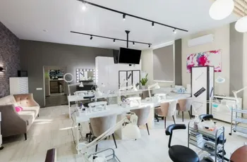 Продажа бизнеса - студия маникюра и педикюра — похожее объявление — карточка 4